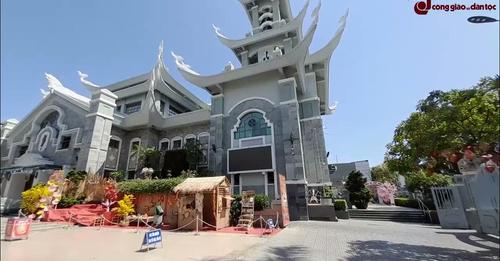 Rộn ràng sắc xuân ở các xứ đạo